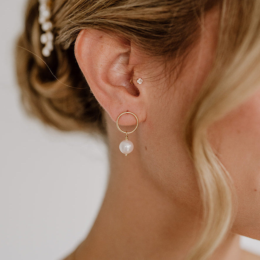 Toni | Brautohrringe mit echten Süßwasserperlen