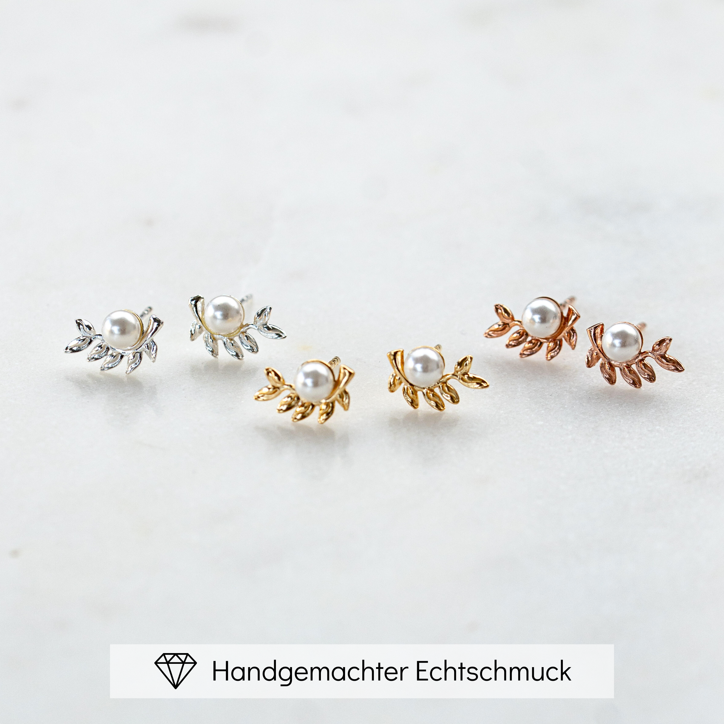 Resi | Brautohrstecker mit Blättern und Perle