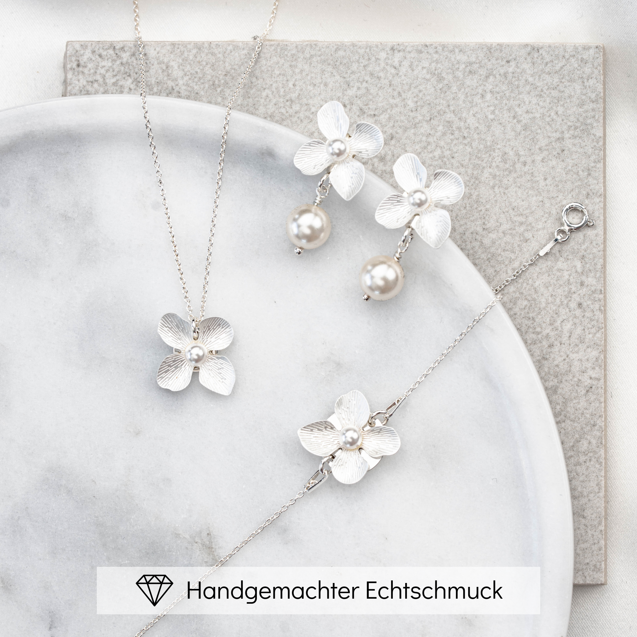 Victoria | Brautschmuck Set mit Blüten