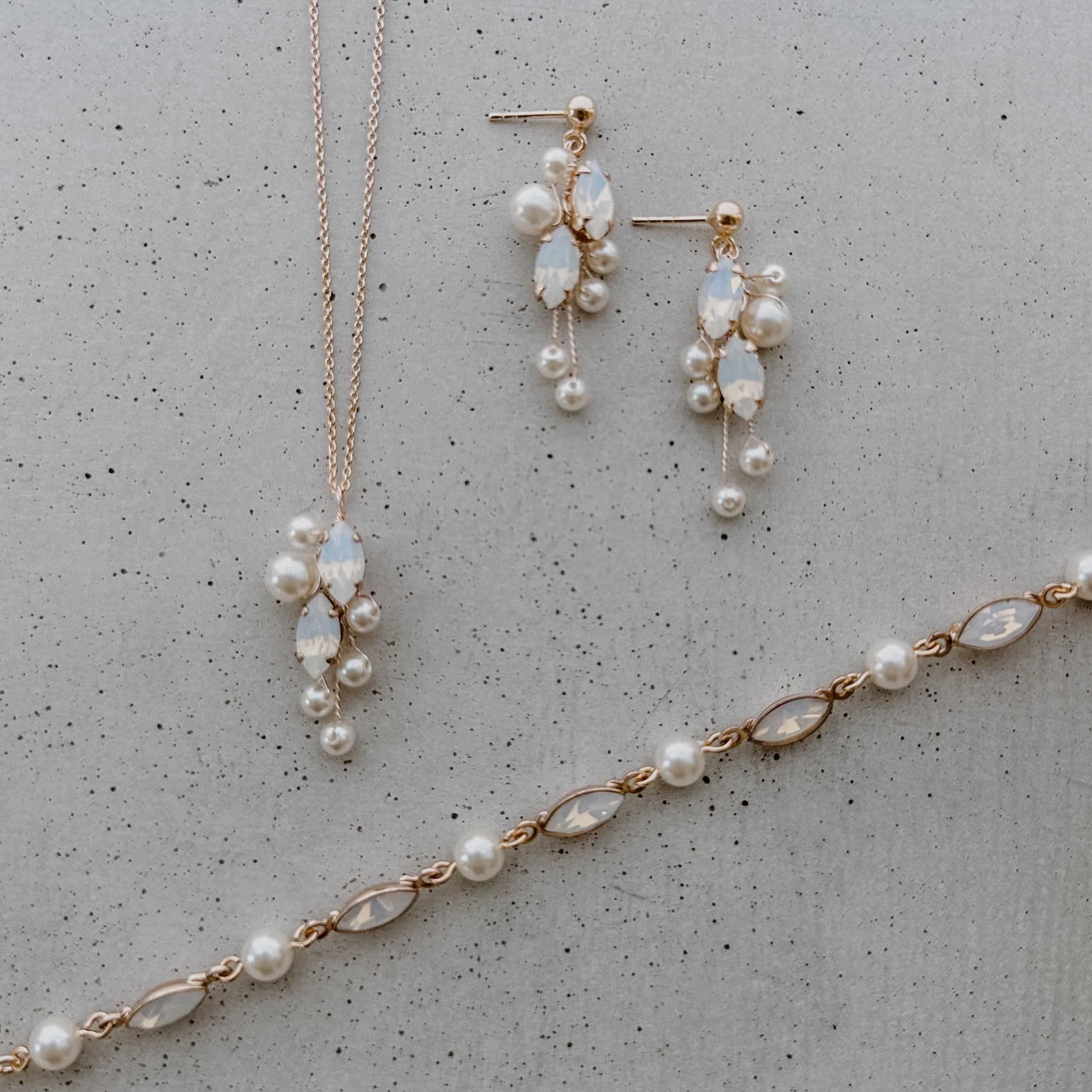 Ana | Brautschmuck Set mit Perlen und Kristallen